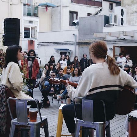 Egunon Bilbao Hostel Εξωτερικό φωτογραφία
