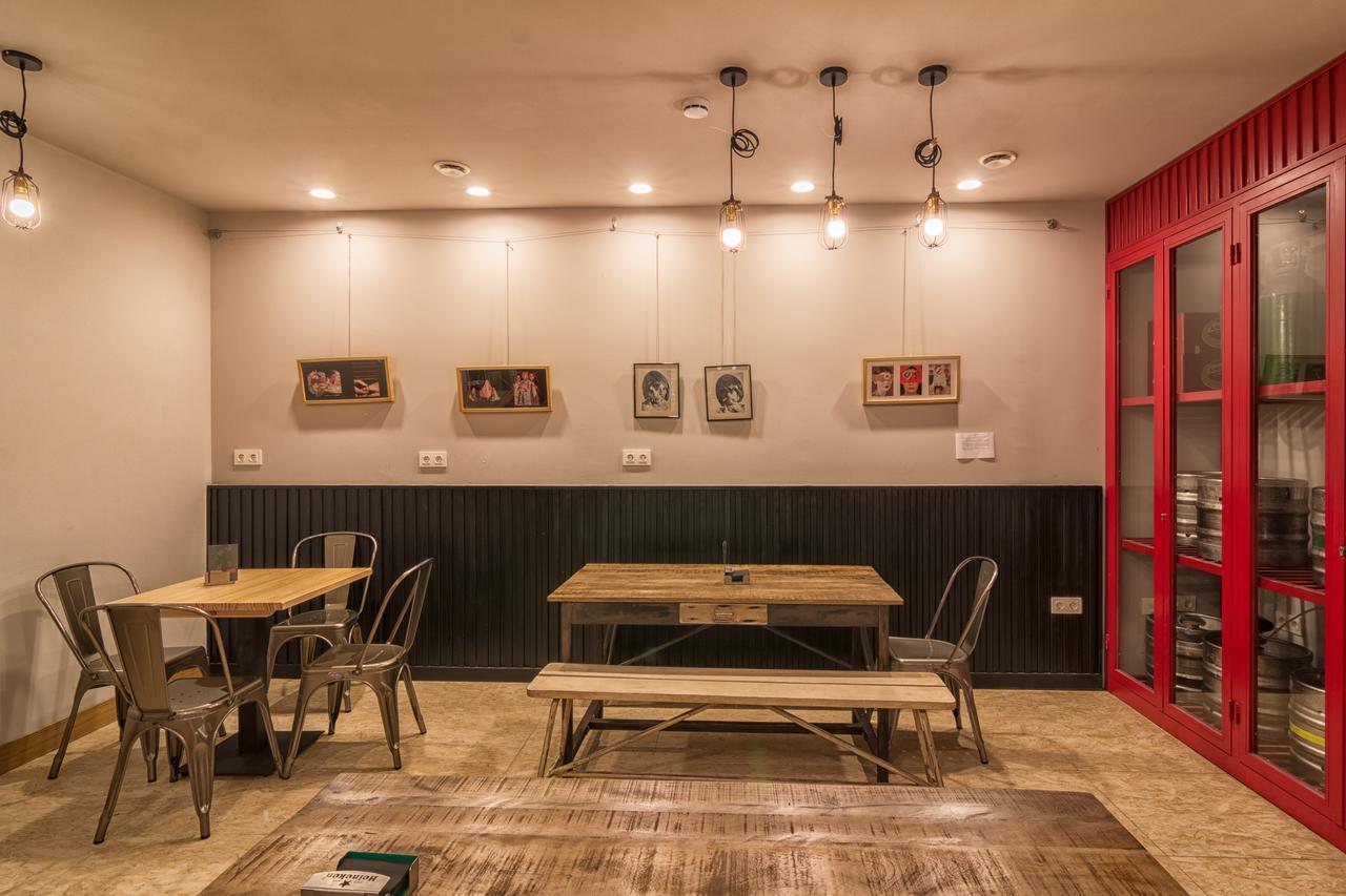 Egunon Bilbao Hostel Εξωτερικό φωτογραφία