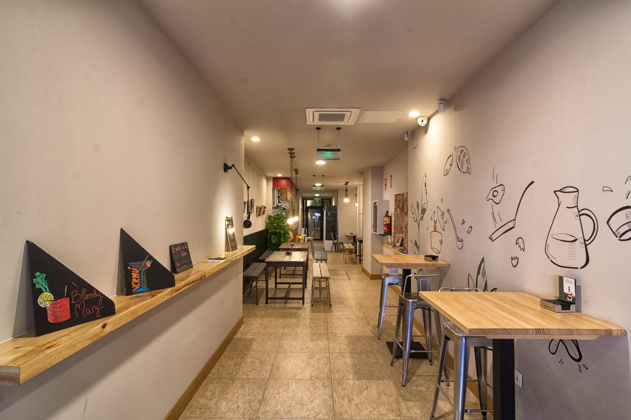 Egunon Bilbao Hostel Εξωτερικό φωτογραφία